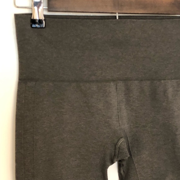 Lululemon In The Flow Crop II Heathered Inkwell grey Sz 4 compression leggings - Picture 5 of 12